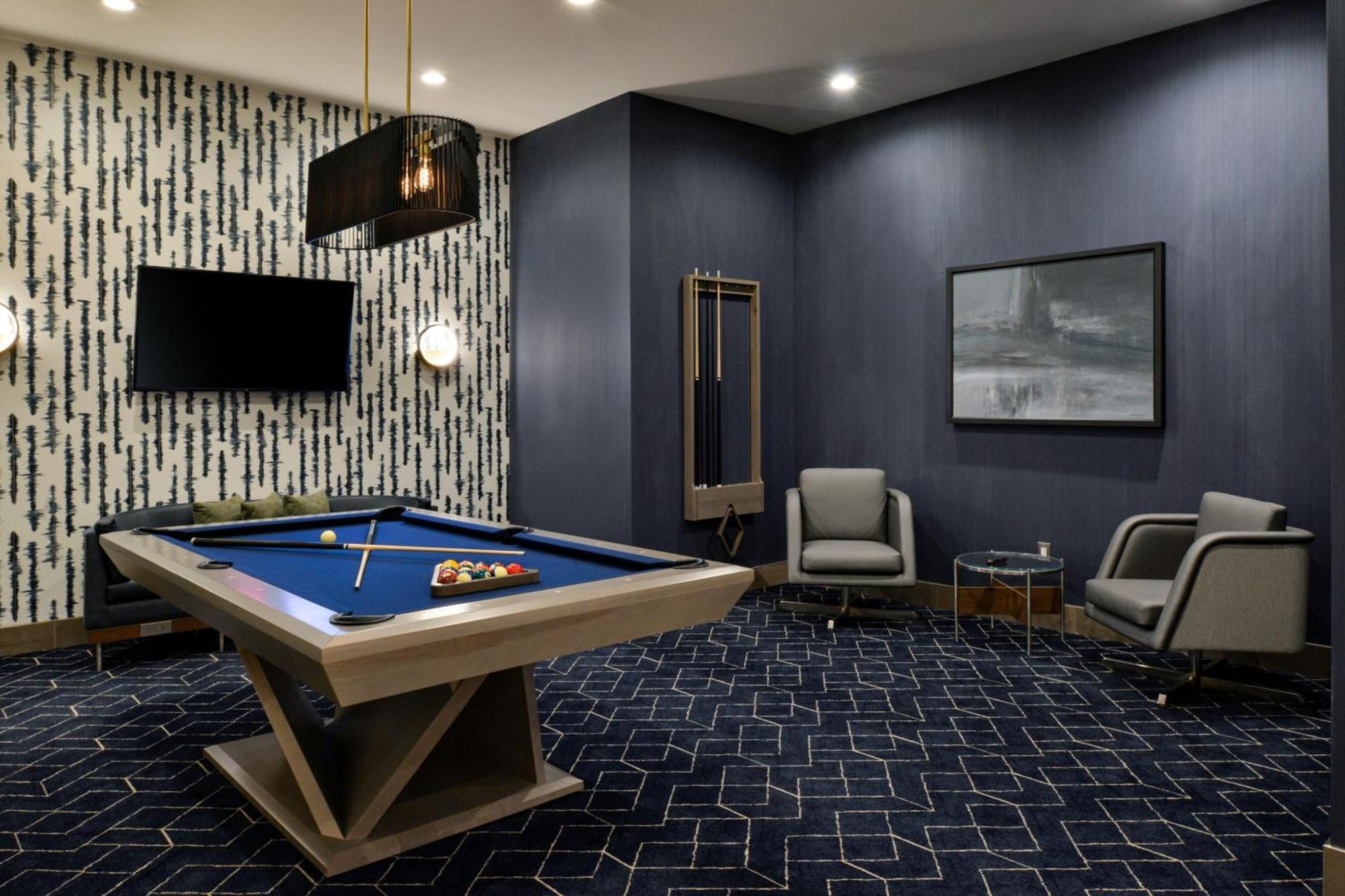 Courtyard By Marriott Raleigh Cary Crossroads Hotel Buitenkant foto