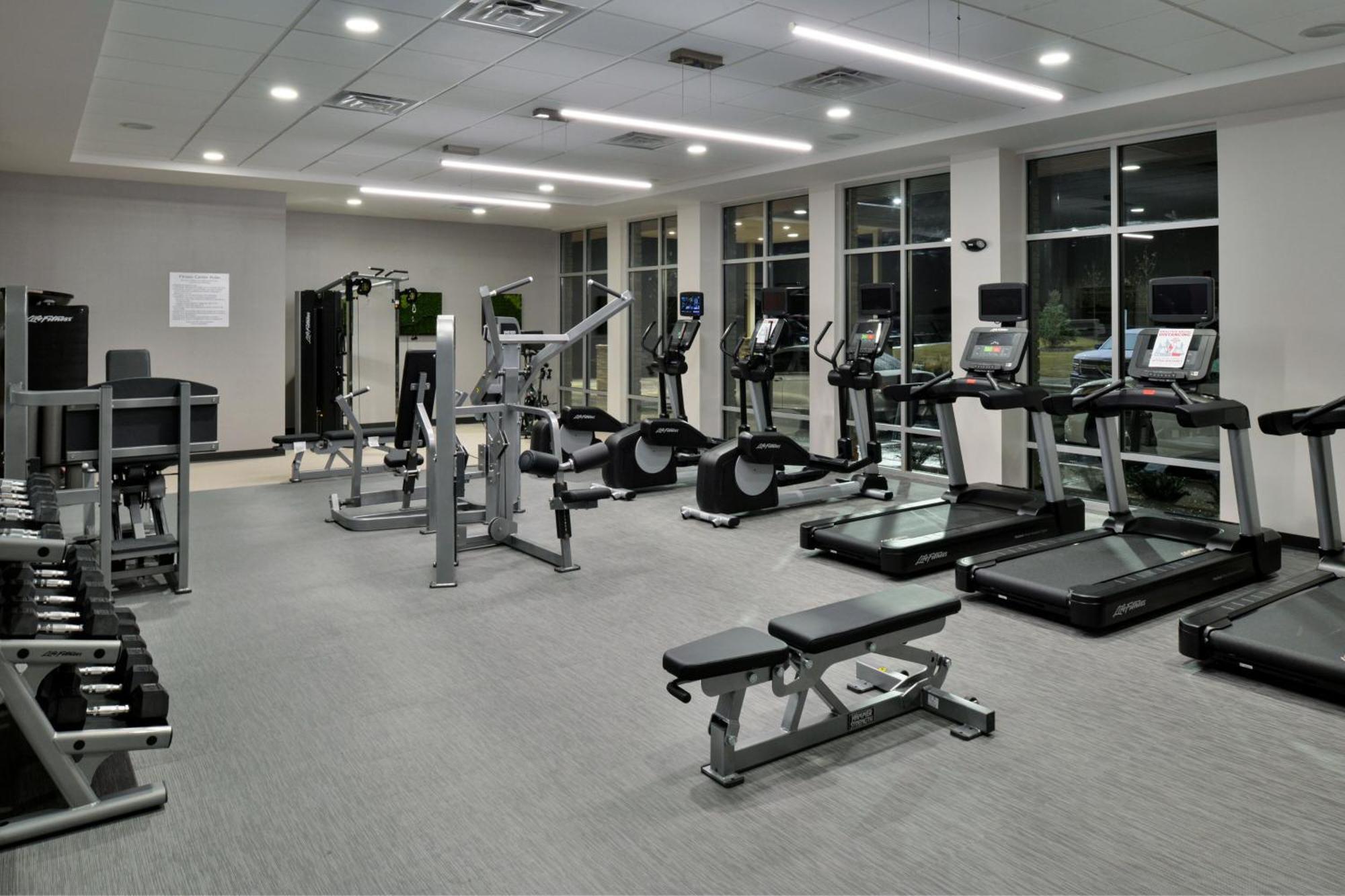 Courtyard By Marriott Raleigh Cary Crossroads Hotel Buitenkant foto